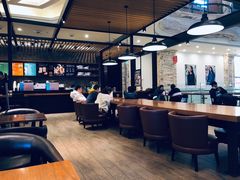 大堂-星巴克臻选(成都环球乐天店)
