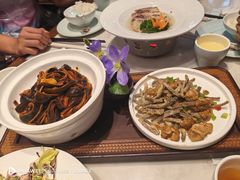 -满江红四季餐厅 · 国家五钻级酒家(新纪元大酒店店)