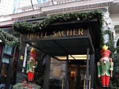 -Cafe Sacher(WIEN)