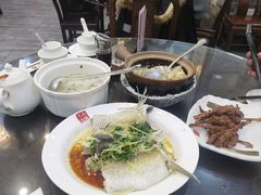 -红星光发煲仔饭(文海店)