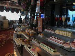 自助取餐区-荣誉国际酒店-云顶旋转餐厅