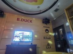 -范特西FANTASY量贩式KTV(民主广场店)