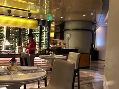 大堂-广州四季酒店·意珍·意式自助餐