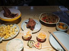 -丛林狼非遗酱骨·现炒餐厅(人民路店)