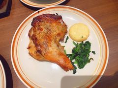 黑胡椒风味烤鸡腿-萨莉亚意式餐厅(杭州滨江天街店)