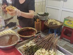 -老鼓楼麻辣烫夹馍