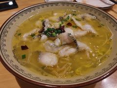 -聚汇三少·龙虾·中餐厅(莫邪路新天地店)
