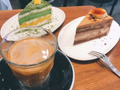-black rainbow coffee