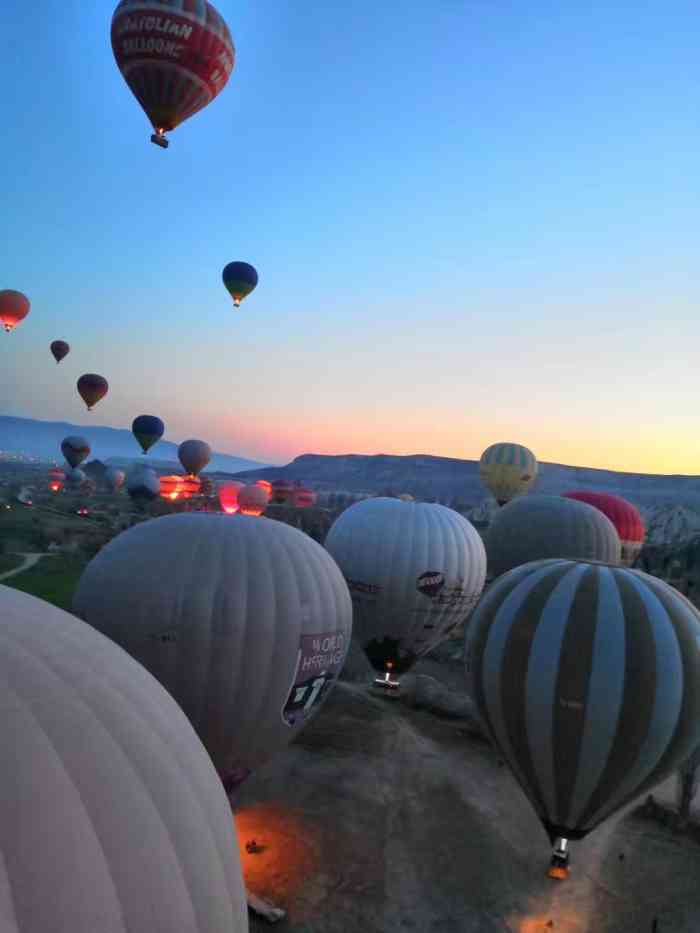 棉花堡热气球-"土耳其的度假胜地,这里不仅有上千年的天然.