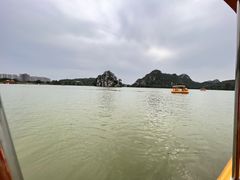 -星湖旅游景区七星岩