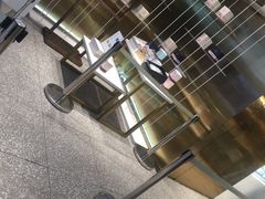 -奈雪的茶(湖滨银泰in77C区PRO店)