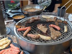 -啊美丽炭火烤肉(滑翔一店)