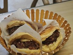 -闫家驴肉老店(华电一校店)