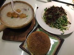 -新大咀港式茶餐厅(宝山万达店)