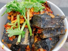 -黑色经典臭豆腐·湖南特产(步行街店)