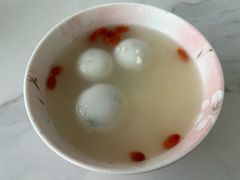 -新白鹿餐厅(滨江银泰店)