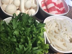 -滇越乘象云南餐厅(豆各庄店)