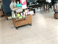 -星巴克(凯德晶萃店)