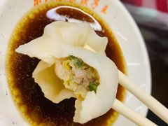 -东北四季饺子王(华山路店)