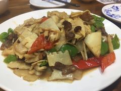 -下梅人家土菜馆(历史文化餐厅度假区店)