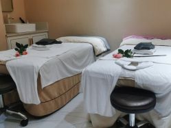 -水灵珑美容造型中心