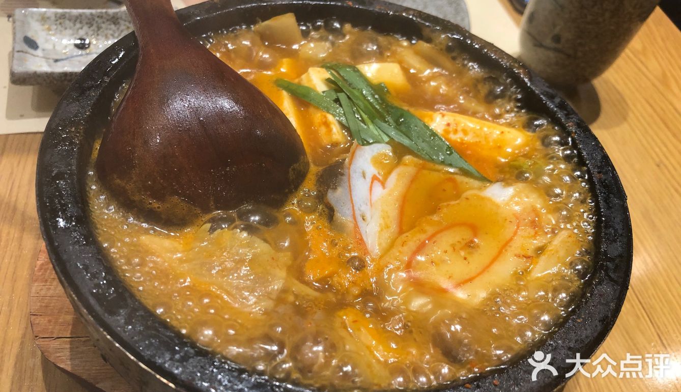 芝士扇贝还可以，芝士很好吃，扇贝也还算新鲜…