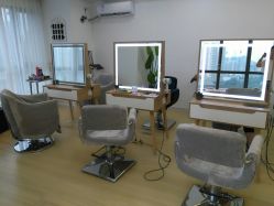 -E.L.K造型momopark店