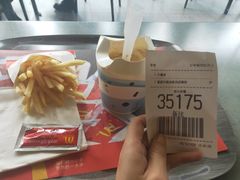 -麦当劳(国际社区店)