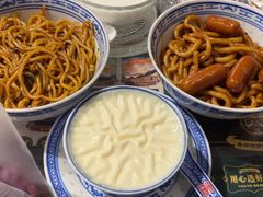 -广信牛奶甜品世家(台东店)