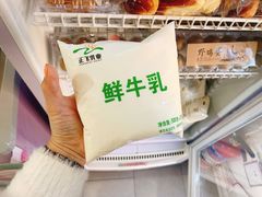 -正飞鲜奶(南湖一期店)