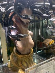 -木子·纹身店TATTOO穿孔·洗纹身