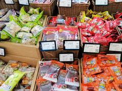 零售区-来伊份(龙之梦长宁店)