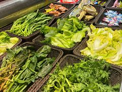 -尚品海鲜肥牛自助火锅(湖明店)