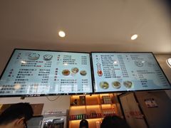 -佬钱湾仔(衣裳街店)