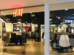 -H&M(鹏欣水游城店)