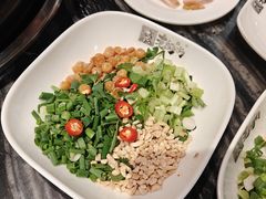 -老船舫·现做活鲜鱼馆(东郊记忆店)