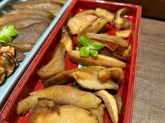 见手青-蘑界·野生菌火锅(深业上城店)