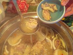 -三个椰子·现砍椰子鸡(金源CBD店)