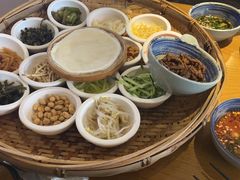 -包整·丝娃娃(一览甲秀楼风景店)