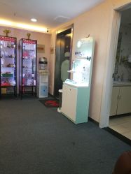 -咪咪专业脱毛连锁机构
