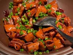 马仕金牌肥肠煲-马仕玖煲·融合菜·酥不腻烤鸭(人大店)