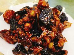 焦糖茄子牛肉粒-桃子餐厅·天津菜(红星路直营店)