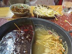 -赵美丽·重庆社区火锅·直营店(火车东站·中豪国际店)