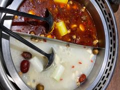 金典鸳鸯锅底-快乐小羊·内蒙牛羊肉火锅(流花中心店)