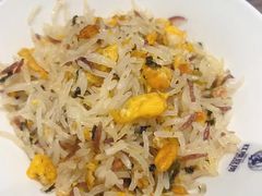 -红鼎豆捞·非遗鲍皇汤火锅(宝丰路店)