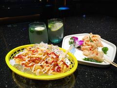 -K+全国连锁KTV(绿地缤纷天地店)