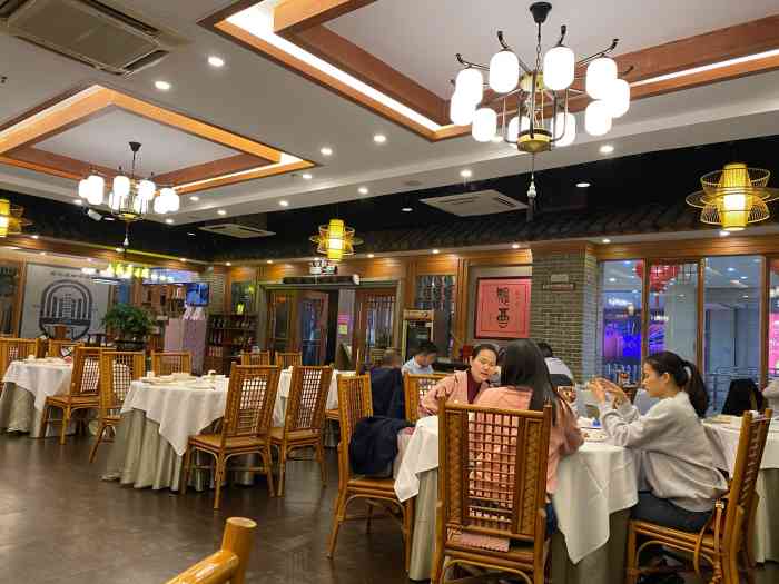 围龙屋客家食府(福田店)-"送家人去机场之前,到围龙屋客家食府晚歺,.