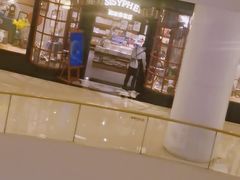 -西西弗书店(城西银泰城店)