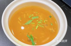 Mushroom and Seafood Soup