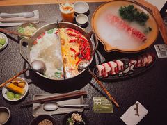 -三出山火锅(南京万象天地店)